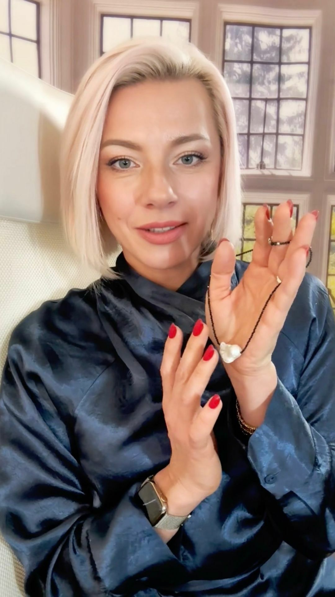 Лилия Перциия / Чокер Самокиш 